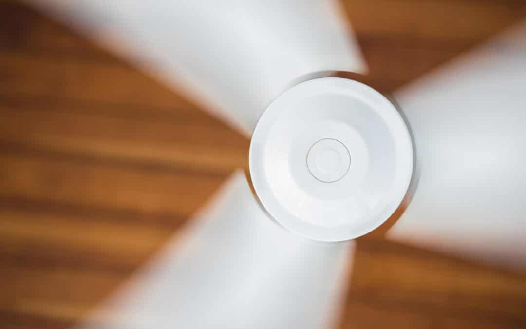 The Importance of Ceiling Fan Direction in Summer: Maximizing Your AC